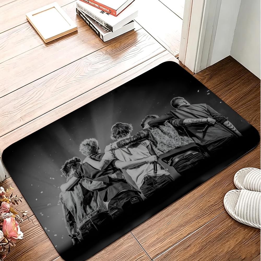 Home Textiles Direct - Mata podłogowa z motywem „O-One Band